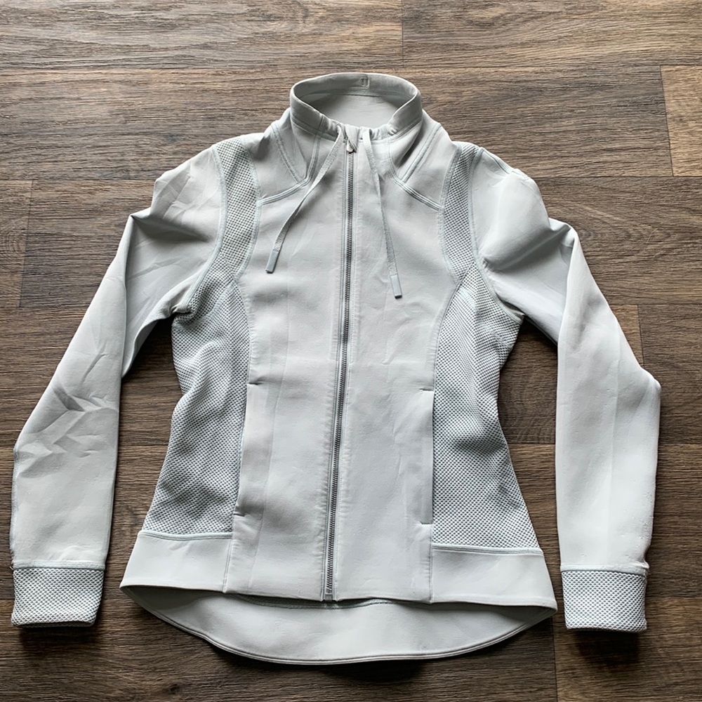 Lululemon jacket